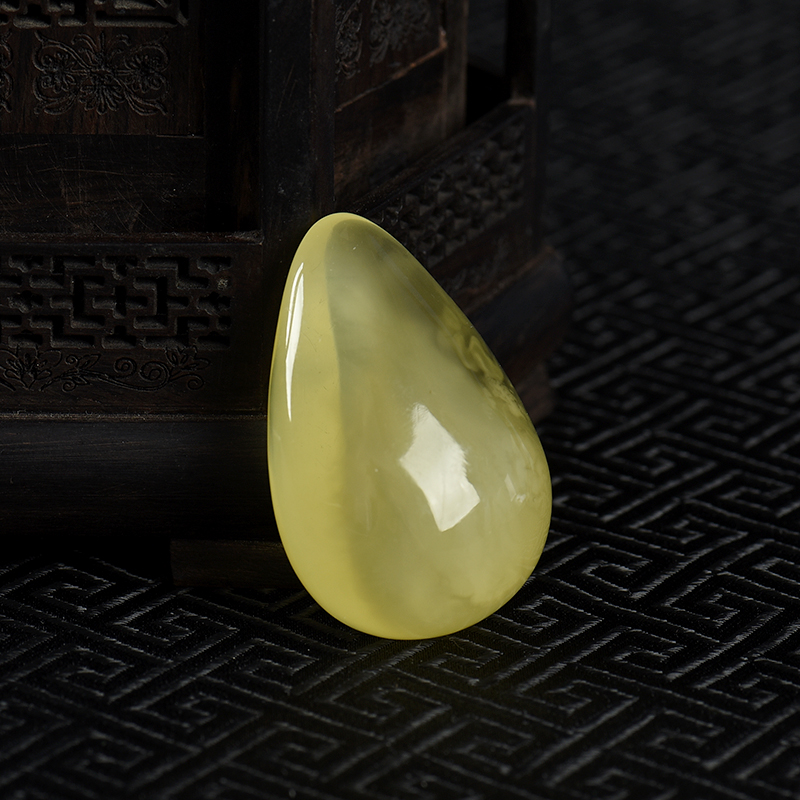 柠檬黄金绞蜜吊坠-红掌柜