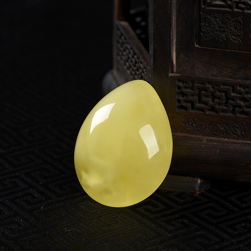 柠檬黄天然金绞蜜随形吊坠-红掌柜