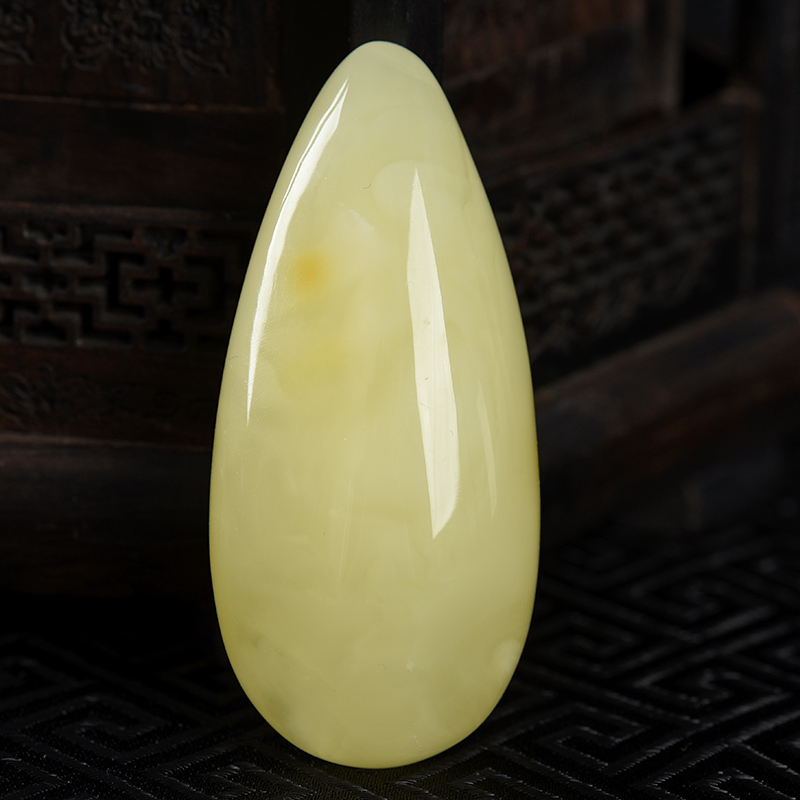 天然柠檬黄蜜蜡随形吊坠-红掌柜