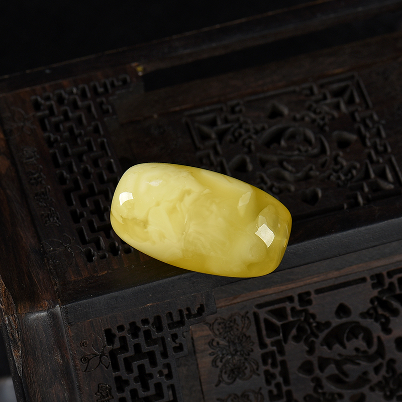 柠檬黄天然金绞蜜桶珠吊坠-红掌柜