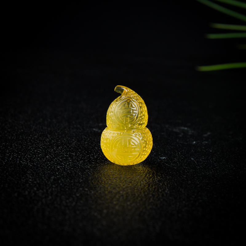 鸡油黄金绞蜜吊坠-红掌柜