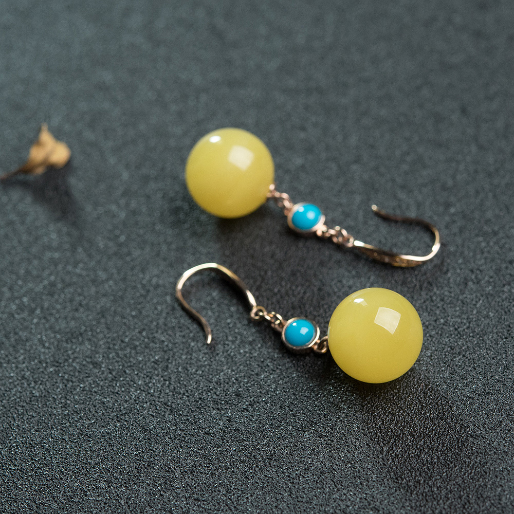 18K金镶钻鸡油黄蜜蜡耳坠-红掌柜