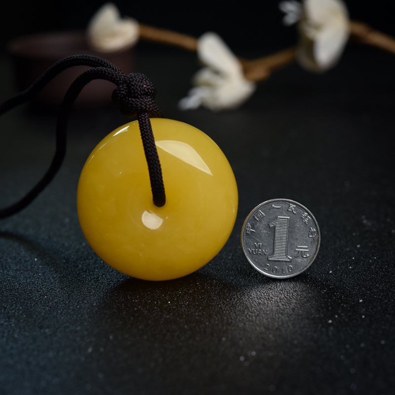 鸡油黄蜜蜡吊坠-红掌柜