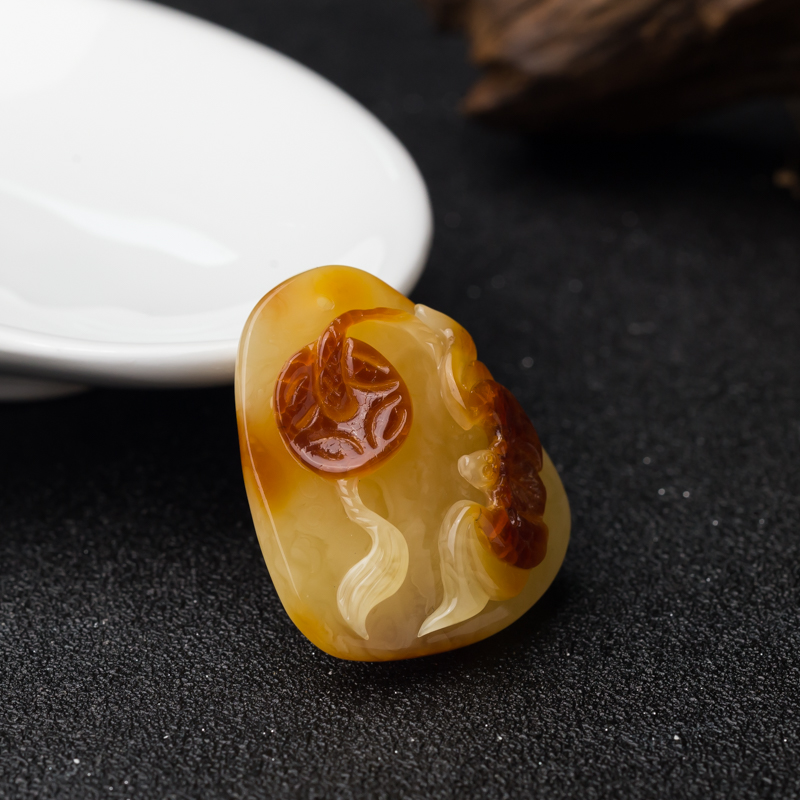 蜜蜡福在眼前吊坠-红掌柜