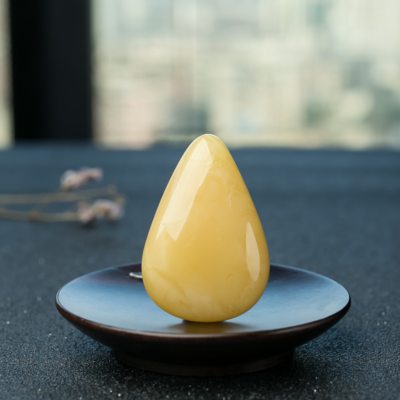 鸡油黄蜜蜡水滴吊坠-红掌柜