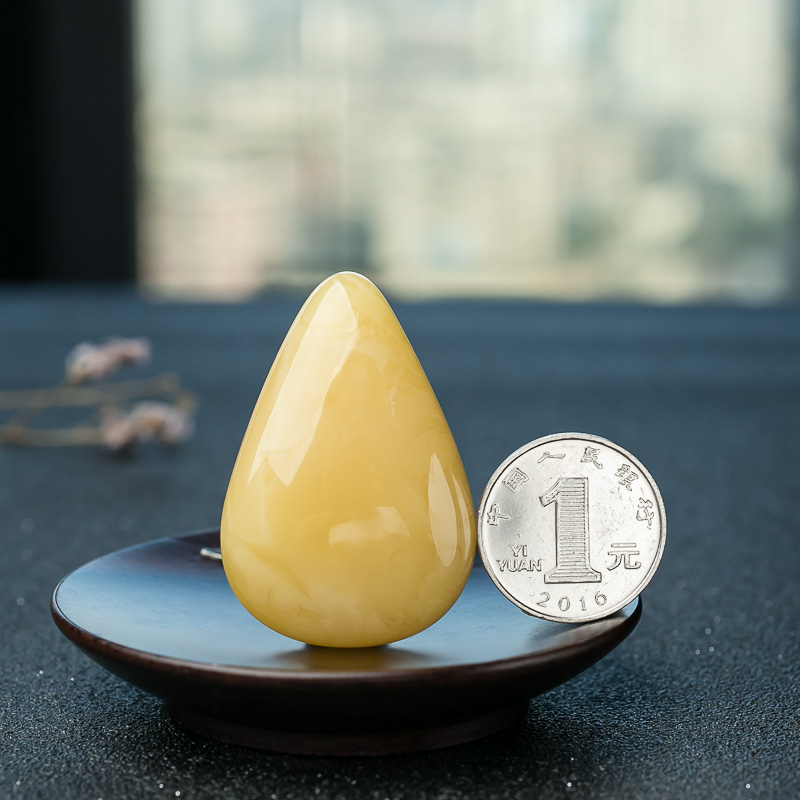 鸡油黄蜜蜡水滴吊坠-红掌柜