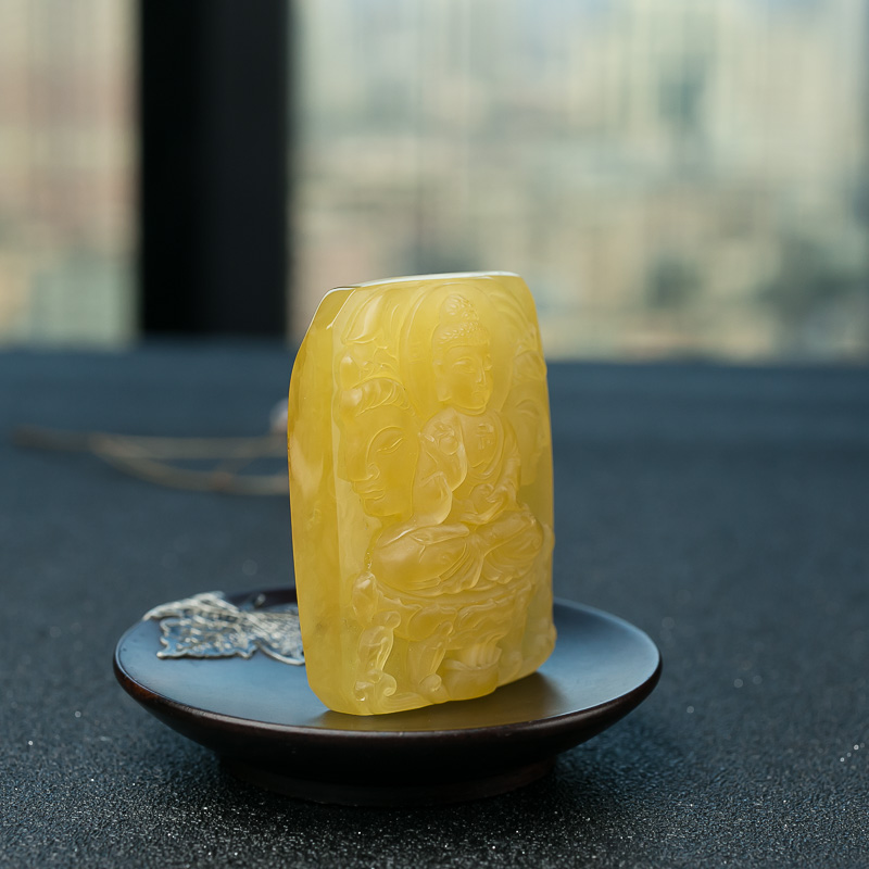 带皮蜜蜡佛吊坠-红掌柜