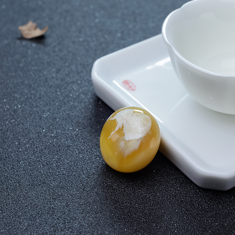 天然波罗的海蜜蜡吊坠-红掌柜