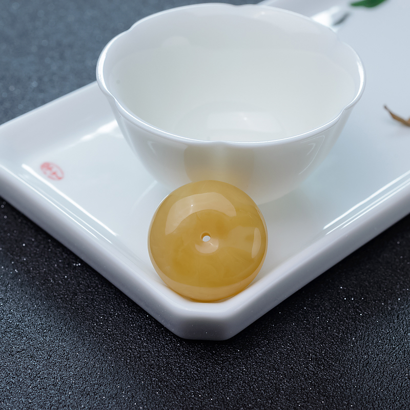 天然波罗的海白花蜜蜡吊坠-红掌柜