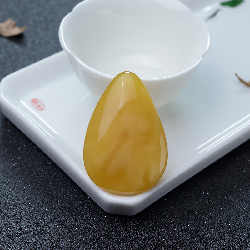 天然波罗的海蜜蜡水滴吊坠-红掌柜