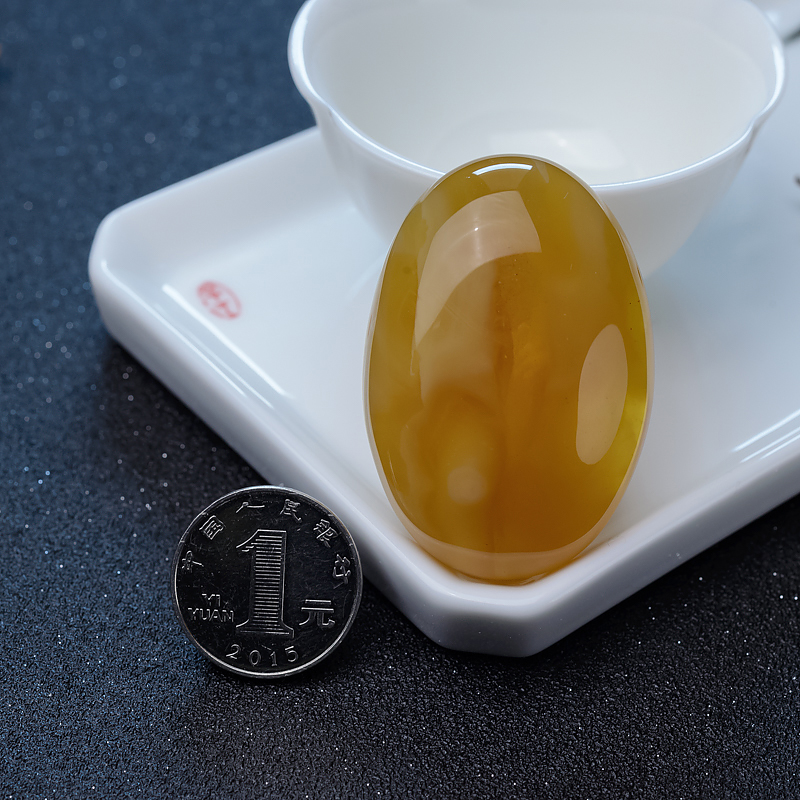 天然波罗的海鸡油黄蜜蜡随形吊坠-红掌柜