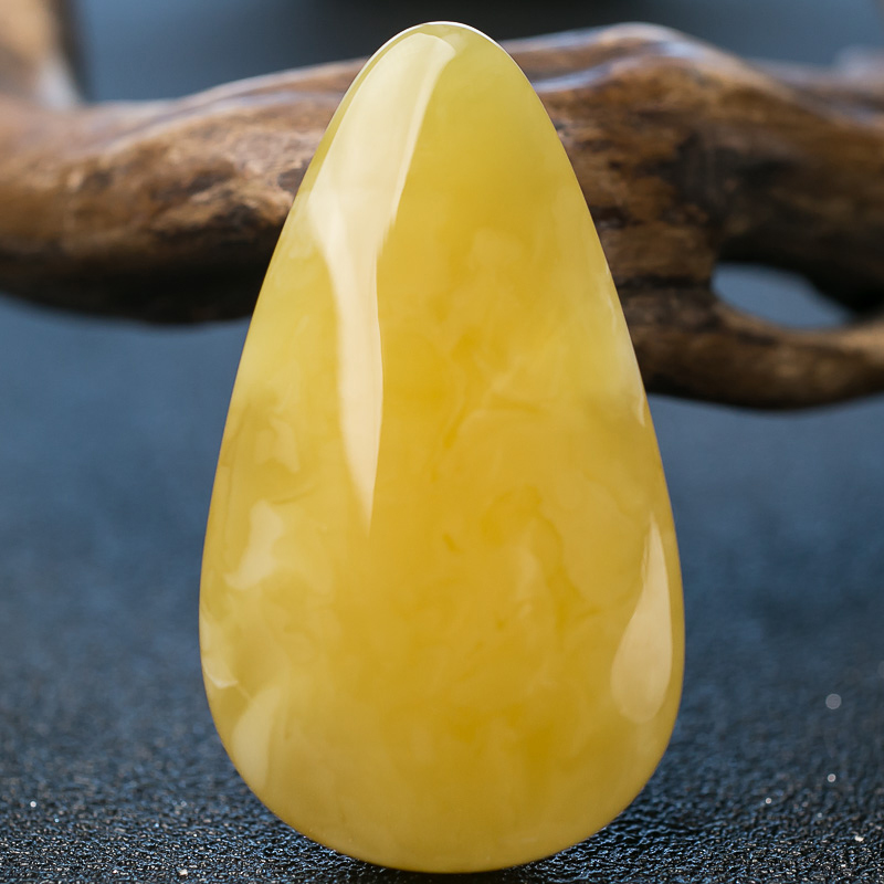 波罗的海蜜蜡随形吊坠-红掌柜