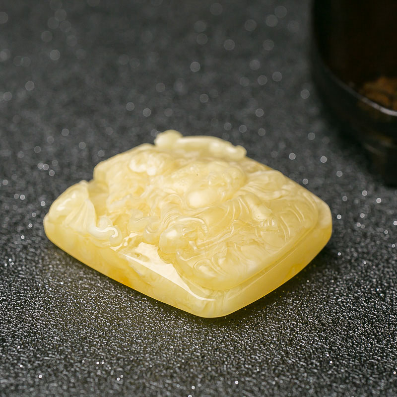 鸡油黄蜜蜡黄财神吊坠-红掌柜