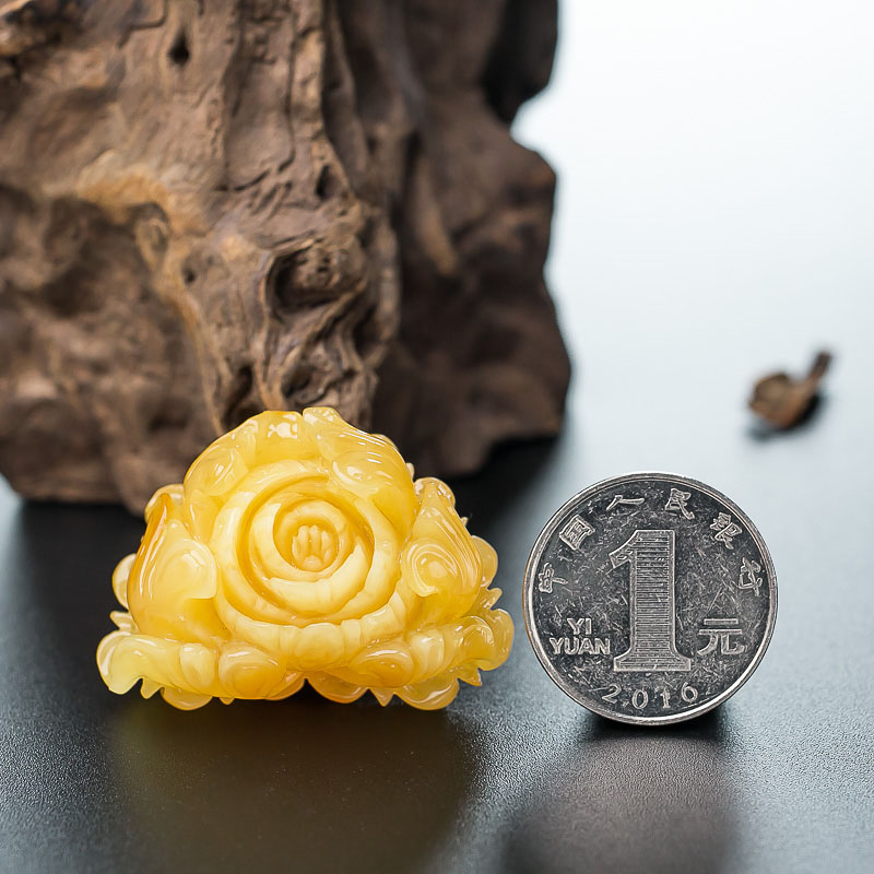 鸡油黄蜜蜡牡丹花吊坠-红掌柜