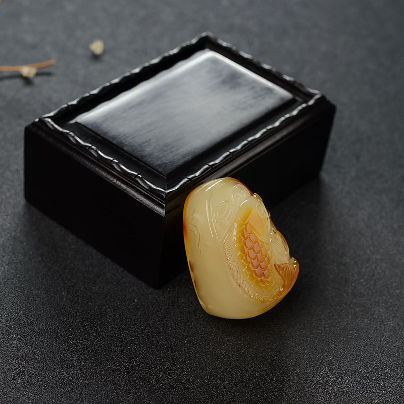 鸡油黄蜜蜡吊坠-红掌柜