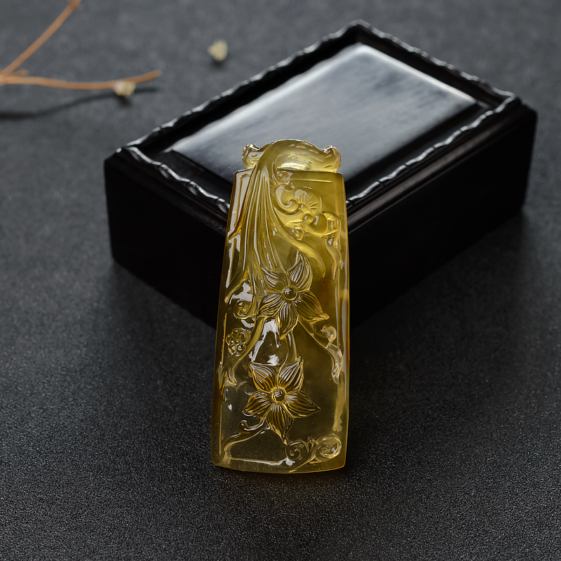 鸡油黄蜜蜡花吊坠-红掌柜