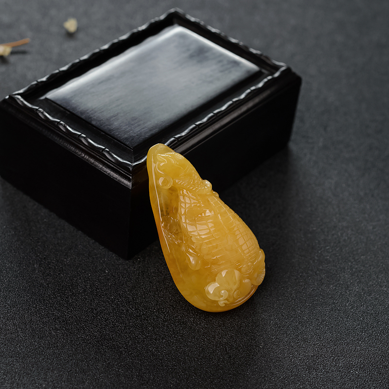 鸡油黄蜜蜡吊坠-红掌柜