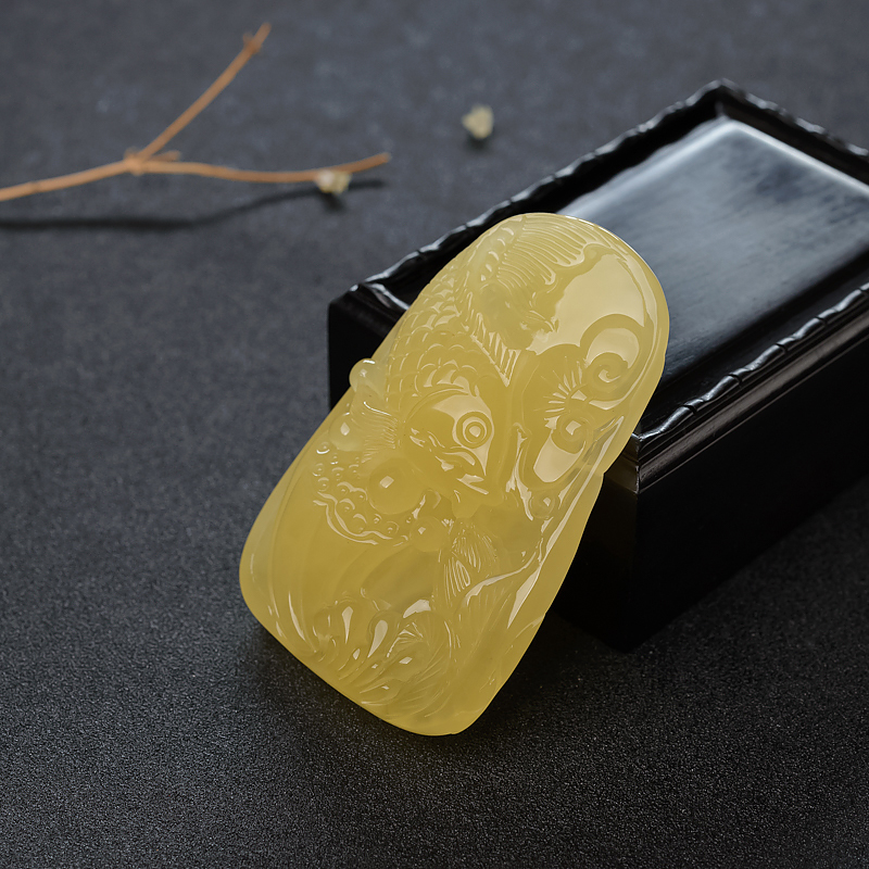 蜜蜡连年有余吊坠-红掌柜