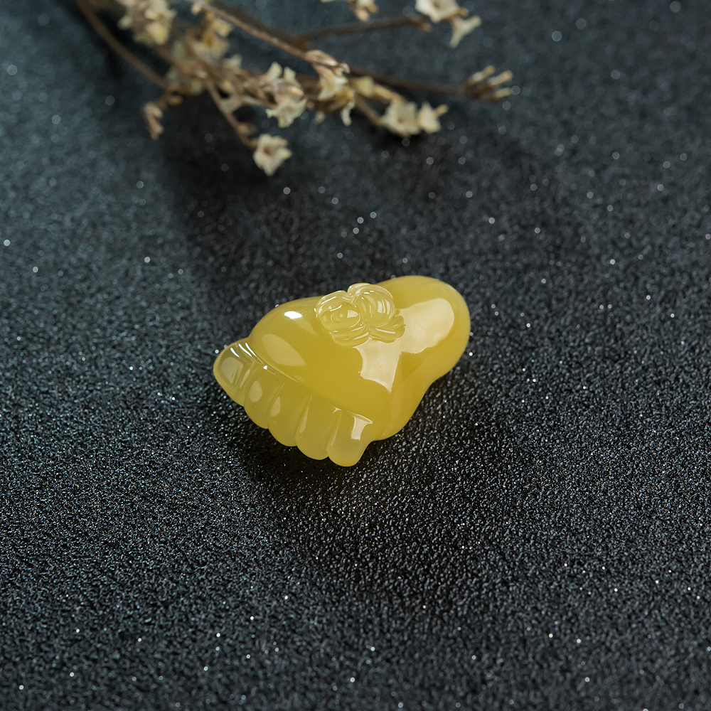 鸡油黄蜜蜡知足吊坠-红掌柜