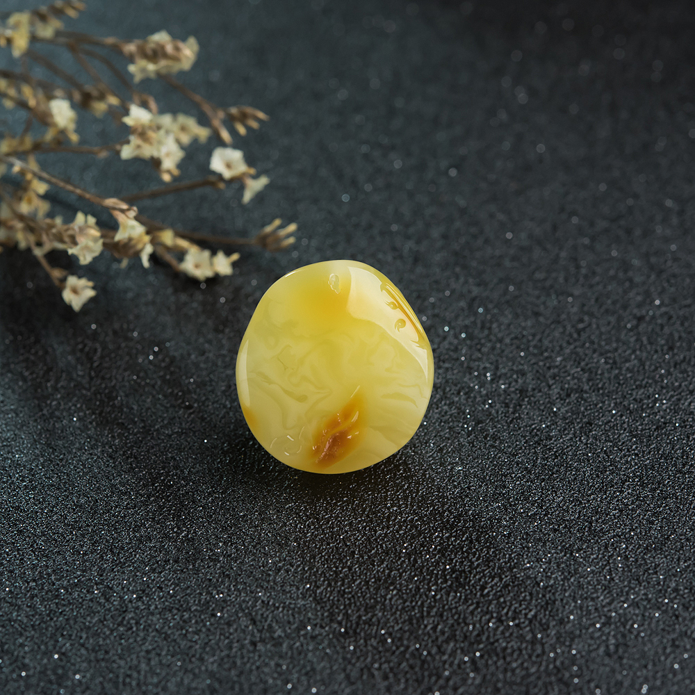 波罗的海鸡油黄蜜蜡钱袋吊坠-红掌柜