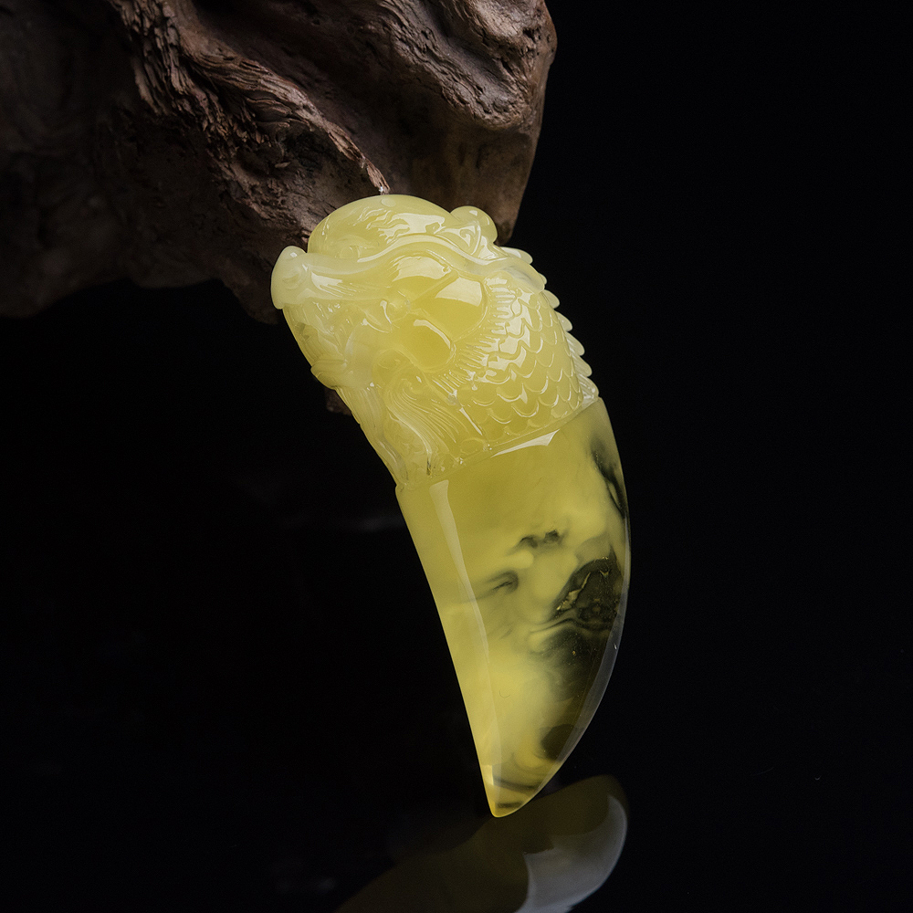 金绞蜜龙牙吊坠-红掌柜