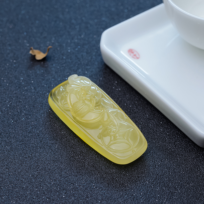柠檬黄蜜蜡福在眼前吊坠-红掌柜