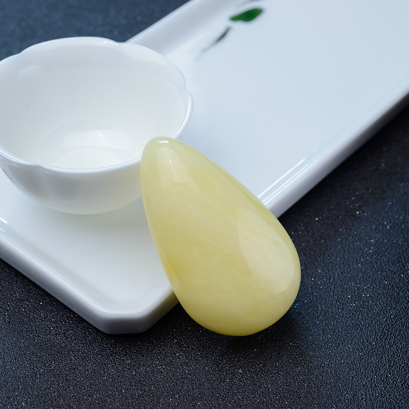 波罗的海浅黄蜜蜡水滴吊坠-红掌柜