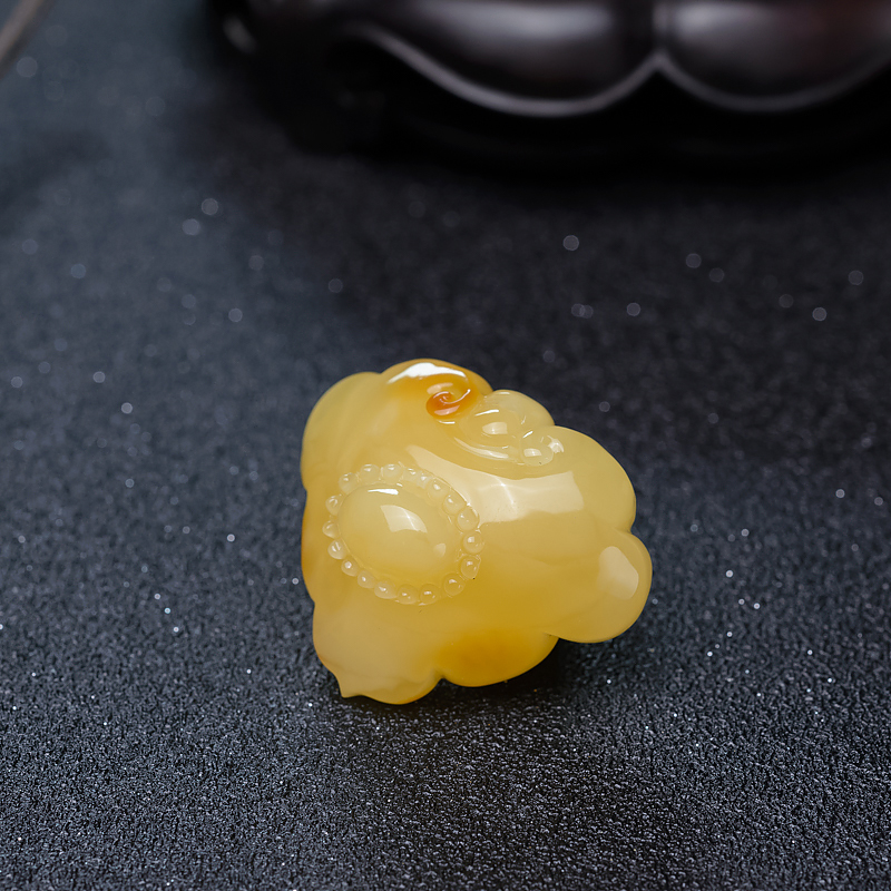 蜜蜡如意吊坠-红掌柜