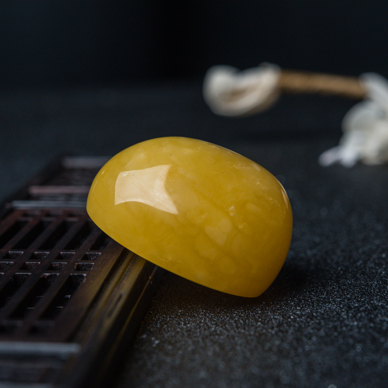 波罗的海蜜蜡吊坠-红掌柜