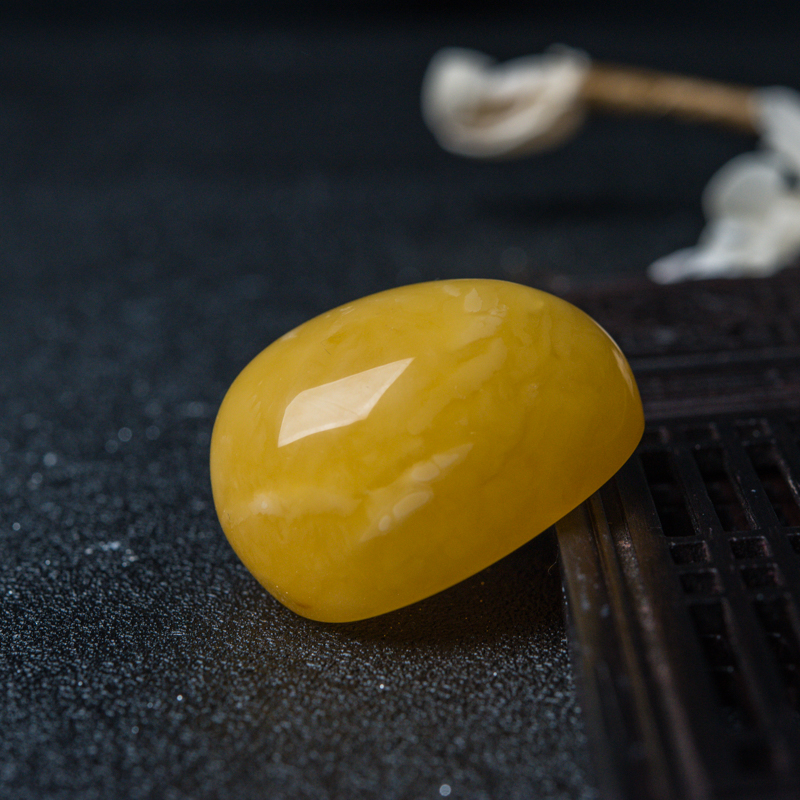 波罗的海蜜蜡随形吊坠-红掌柜