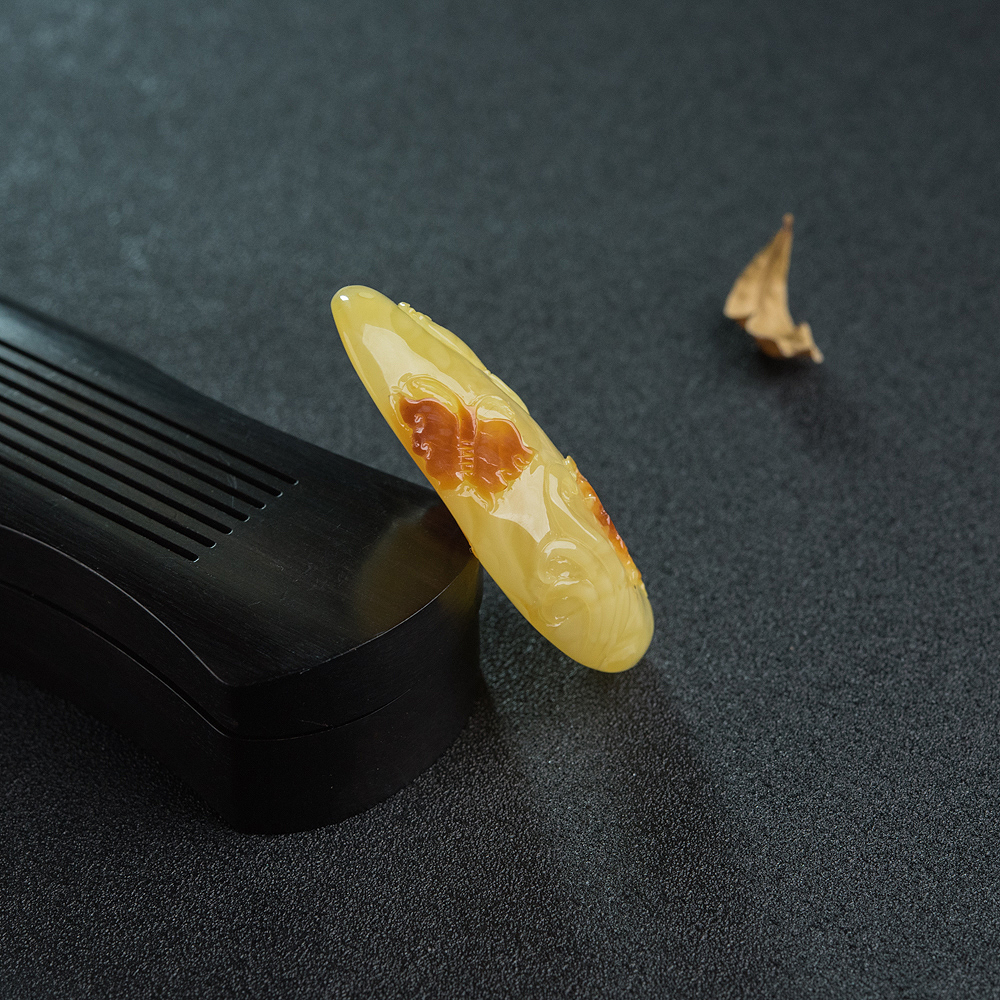 天然蜜蜡蝶恋花吊坠-红掌柜