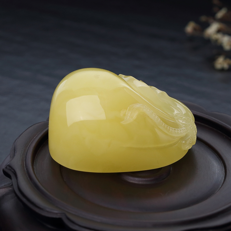 鸡油黄蜜蜡钱袋吊坠-红掌柜