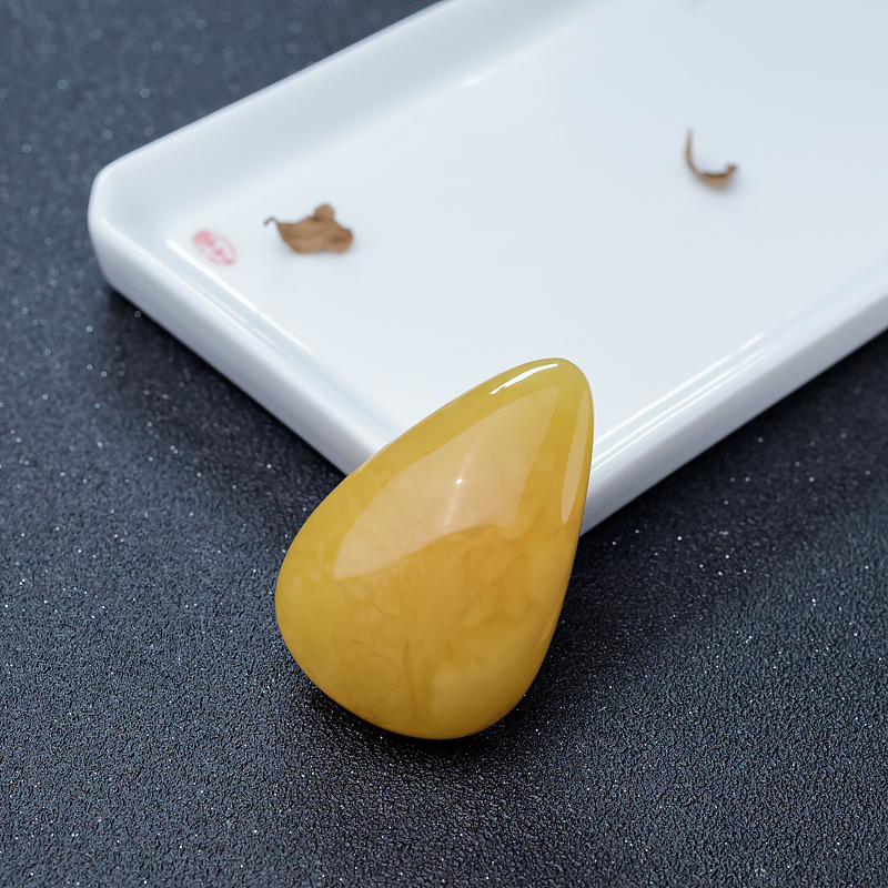 蜜蜡水滴吊坠-红掌柜