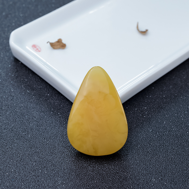 鸡油黄蜜蜡水滴-红掌柜