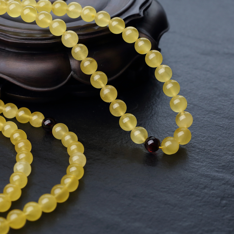 波罗的海天然鸡油黄108佛珠-红掌柜
