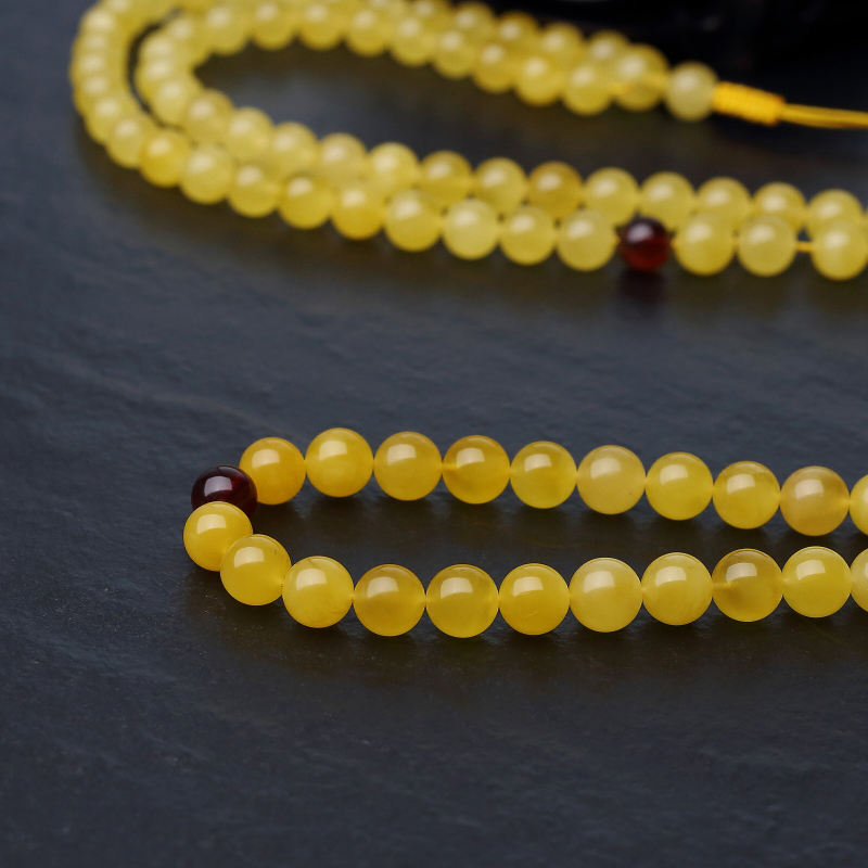 波罗的海天然鸡油黄108佛珠-红掌柜