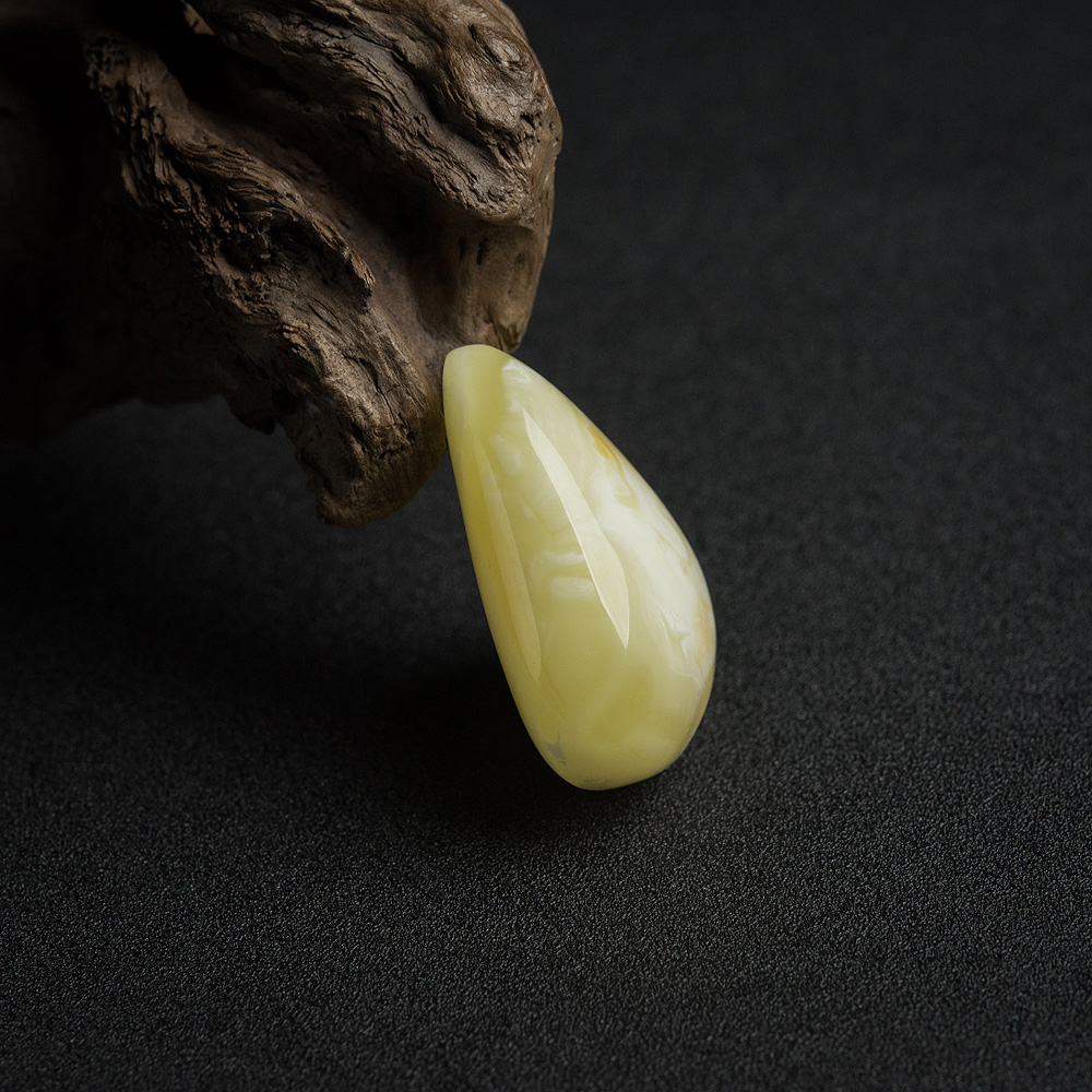 天然蜜蜡随形吊坠-红掌柜