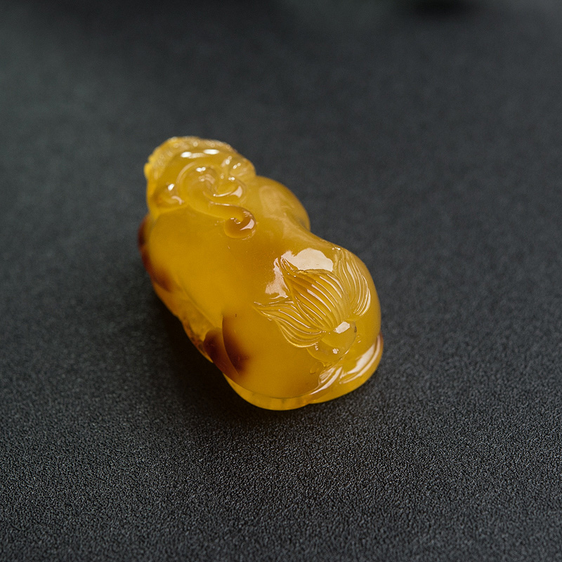 明亮蜜蜡貔貅吊坠-红掌柜