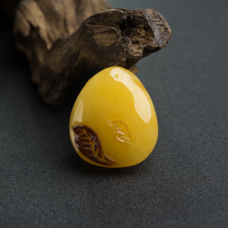 波罗的海蜜蜡蝶恋花吊坠-红掌柜