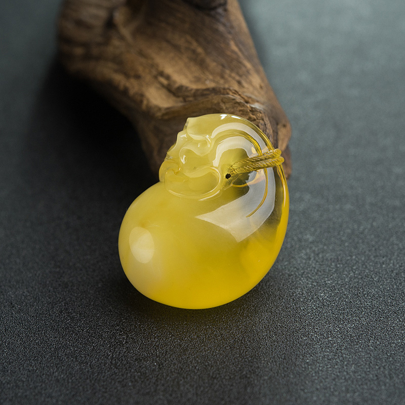 金绞蜜蜡钱袋吊坠-红掌柜