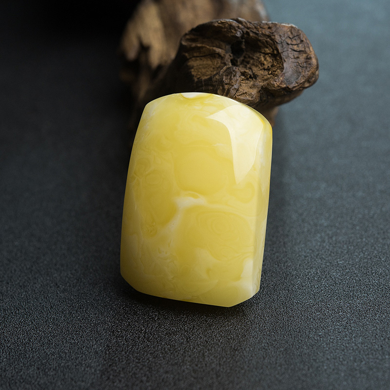 天然蜜蜡无事牌吊坠-红掌柜