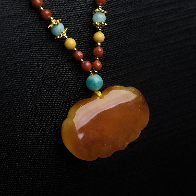 天然蜜蜡如意锁项链-红掌柜