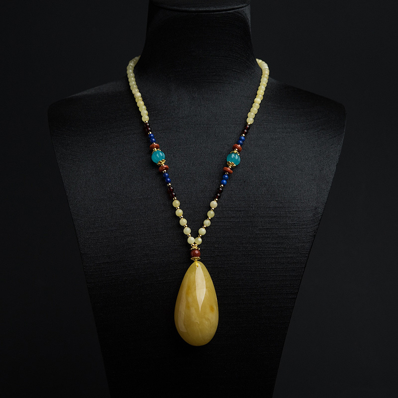 鸡油黄蜜蜡随形项链-红掌柜