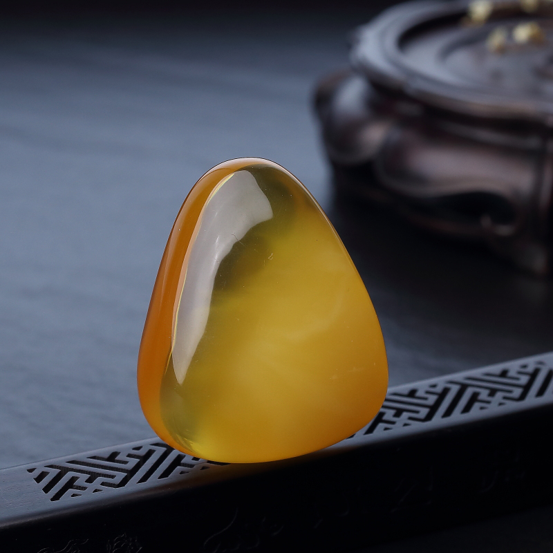 波罗的海鸡油黄金绞蜜蜡随形吊坠-红掌柜