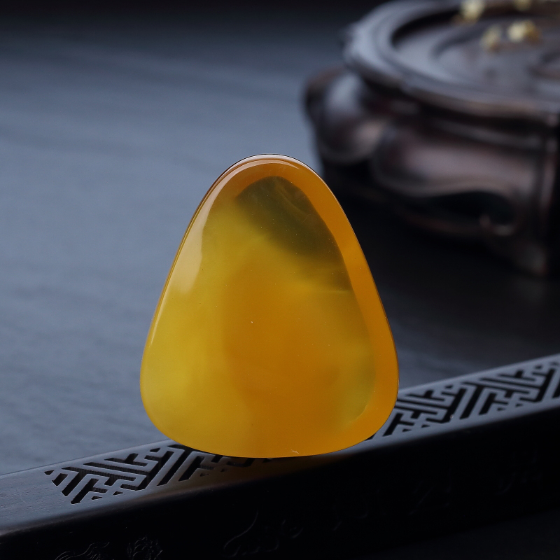 波罗的海天然金绞蜜蜡随形吊坠-红掌柜