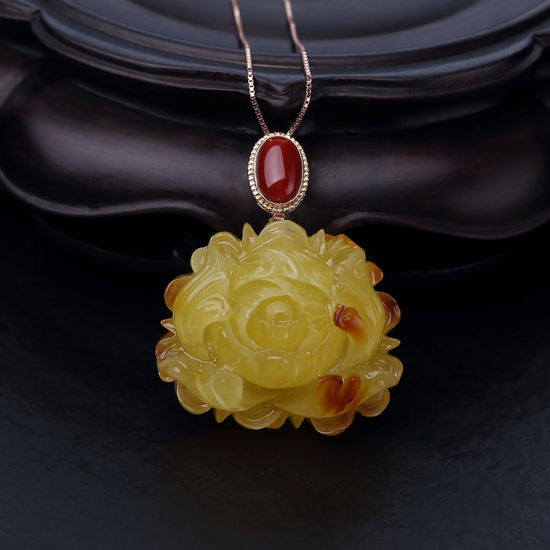 18K金镶鸡油黄蜜蜡牡丹花项链-红掌柜