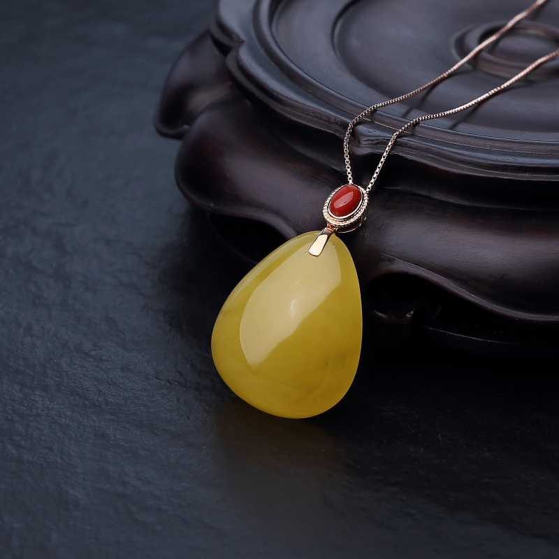 18K金镶天然蜜蜡水滴项链-红掌柜