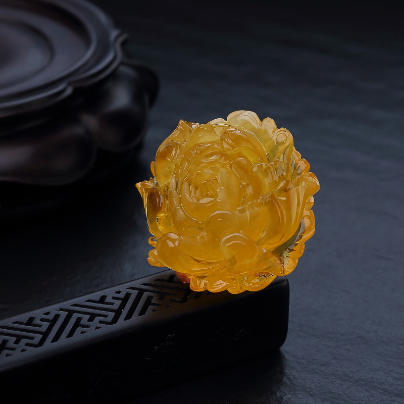 天然鸡油黄金绞蜜牡丹花吊坠-红掌柜