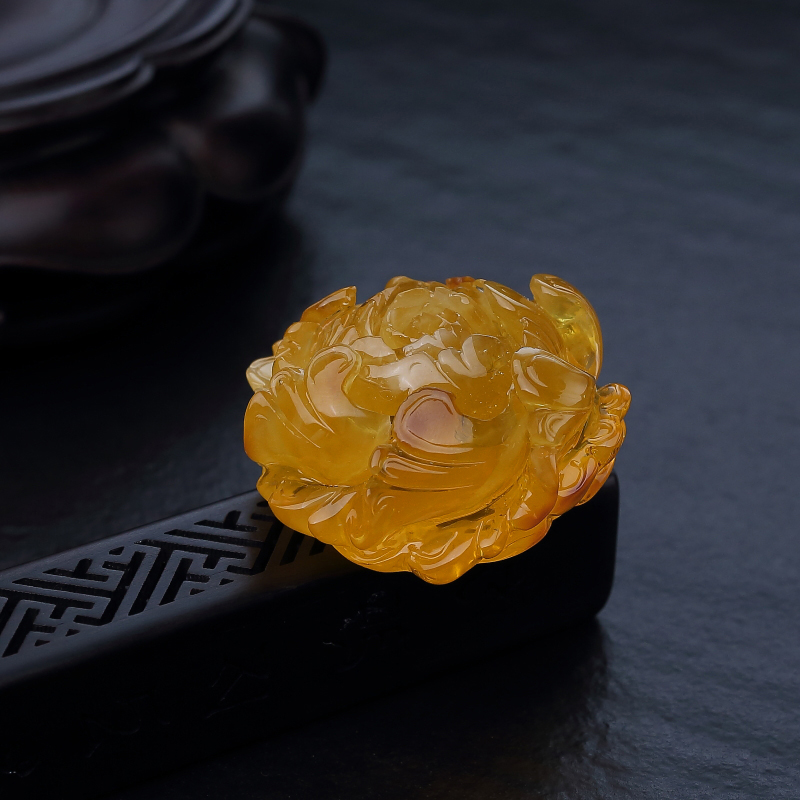 波罗的海天然鸡油黄金绞蜜吊坠-红掌柜