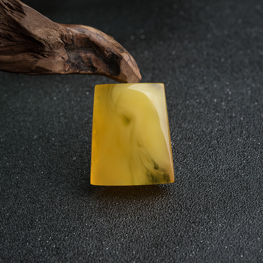 天然蜜蜡无事牌吊坠-红掌柜